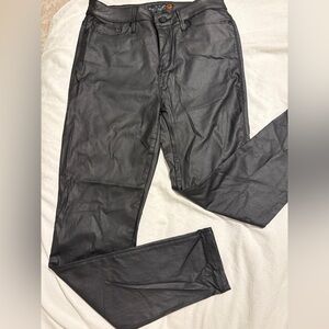 G By Guess women’s Black Denim coated jeans NWOT